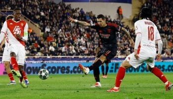 بنفيكا يهزم موناكو ويقترب من التأهل لدور الـ16 بدوري أبطال أوروبا