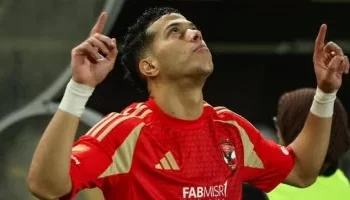 الأهلي يكتسح الإسماعيلي برباعية.. ووليد صلاح الدين يشيد بأداء إمام عاشور