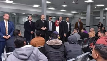 وزير العمل يشهد اختبارات توظيف الكوادر المصرية للعمل بالخارج