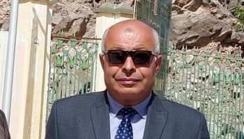 حادث مأساوي في سانت كاترين: مصرع مستشار ومساعد محافظ جنوب سيناء في تصادم مروع