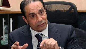 كلية الإعلام بجامعة القاهرة تنعى الدكتور سامي عبد العزيز