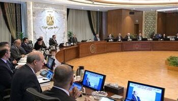 رئيس الوزراء يترأس الاجتماع الأسبوعي للحكومة لمتابعة الملفات الهامة