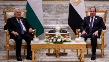 الرئيس السيسي يتلقى اتصالًا من الرئيس الفلسطيني للتهنئة بعيد الفطر