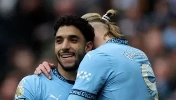 عمر مرموش يتألق أمام برايتون ويقتحم التشكيل المثالي للجولة 29 في البريميرليج