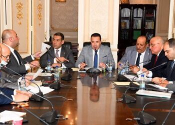 النواب توصي بعدم إغلاق أي منافذ تابعة لمبيعات المصرية للاتصالات