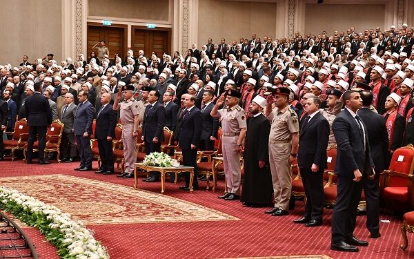 وزير الأوقاف يشيد بدعم الرئيس السيسي للأئمة الجدد خلال احتفال تخرج دفعة “الإمام محمد عبده”