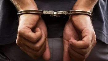 إحالة عاطل للمحاكمة الجنائية بتهمة النصب على المواطنين في عابدين