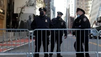 مأساة في إلينوي.. مصرع 4 أطفال وإصابة آخرين بعدما اقتحمت سيارة مركزاً للأطفال في تشاتام