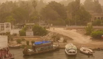 استقرار الأحوال الجوية في الصعيد وتحسن الرؤية بعد العاصفة الترابية