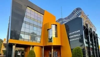 اجتماع حاسم بلجنة التظلمات لحسم أزمة انسحاب الأهلي من القمة أمام الزمالك