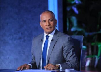 كيف دمر 10 رجال من الصاعقة قاعدة صواريخ للعدو في سانت كاترين؟.. أحمد موسى يوضح