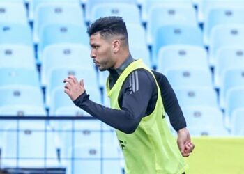 أشرف داري: جاهزون لعبور صن داونز وتحقيق حلم النهائي الإفريقي