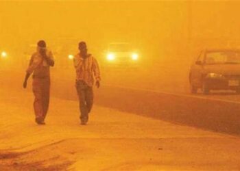 تقلبات جوية حادة تضرب البلاد غدًا.. والأرصاد تحذر من عاصفة ترابية وأمطار رعدية