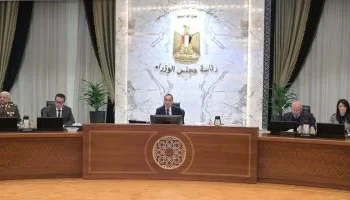 مدبولي يترأس اجتماع الحكومة الأسبوعي ويؤكد التزام الدولة بدعم الاستثمار وتطوير الخطاب الديني