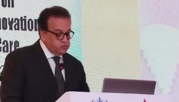 وزير الصحة يشارك في مائدة مستديرة عالمية بأسبوع أبوظبي للصحة: مصر تطلق رؤيتها لحوكمة الذكاء الاصطناعي في الرعاية الصحية