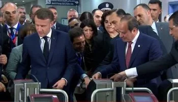 السيسي وماكرون يستقلان المترو من محطة عدلي منصور ويعلنان رفع العلاقات إلى شراكة إستراتيجية