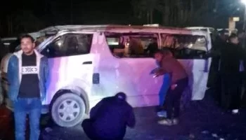 حادث مروع على طريق الإسماعيلية – بورسعيد يسفر عن وفاة شخصين وإصابة 9 آخرين