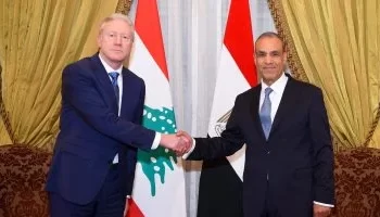 وزير الخارجية المصري يستقبل وزير الخارجية اللبناني لبحث تعزيز العلاقات الثنائية والتعاون المشترك”