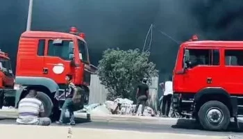 10 سيارات إطفاء للسيطرة على حريق ضخم في مصنع ألعاب أطفال بـ6 أكتوبر