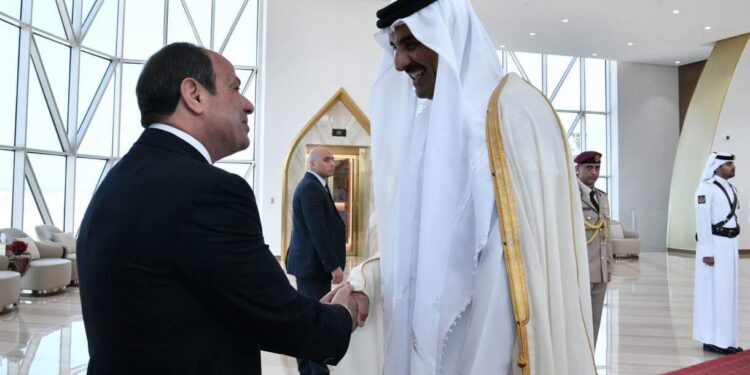 بيان مشترك بين مصر وقطر: زيارة السيسي إلى الدوحة تعزز العلاقات وتدفع التعاون لمستويات أرحب