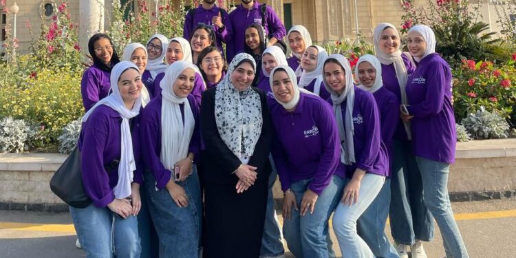 «Error عشرين» مبادرة شبابية تسلط الضوء على أزمة ربع العمر