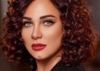 سلاف فواخرجي تسخر من شائعة زواجها من بشار الأسد: “قسماً بالله شيء يضحك”