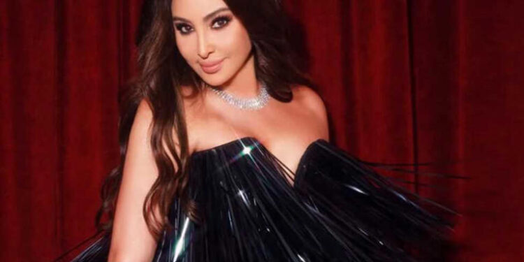 إليسا تتألق على مسرح الأولمبيا في باريس وتتصدر محركات البحث