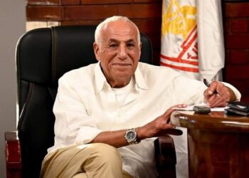 رئيس نادي الزمالك حسين لبيب يتعرض لوعكة صحية.. ومجلس الإدارة يطمئن على حالته