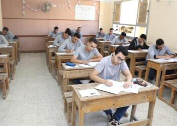 الثانوية العامة 2025.. جدول امتحانات طلاب علمي وأدبي وتوزيع الأسئلة والدرجات
