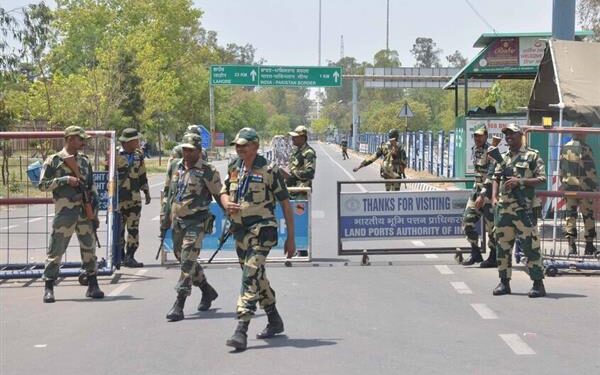 مصدر حكومي هندي يتهم باكستان بخرق اتفاق وقف إطلاق النار
