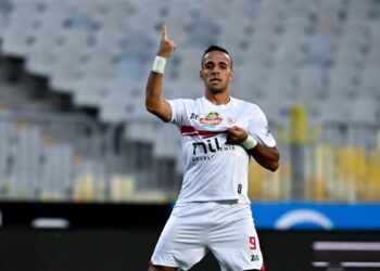 ناصر منسي يقود الزمالك أمام بيراميدز في قمة الدوري