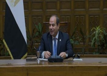 السيسي: مصر فرصة واعدة للاستثمار وتتمتع ببنية تحتية وتشريعية جاذبة