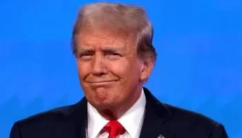 ترامب يصل الرياض في زيارة تاريخية لتعزيز علاقات الشرق الأوسط