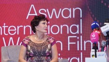 لبلبة تكشف كواليس رفضها “النعامة والطاووس” وتسترجع مسيرتها الفنية الثرية في ندوة تكريمها بمهرجان أسوان