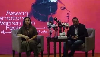 تكريم كندة علوش في مهرجان أسوان لسينما المرأة: “السينما مثل النفط وأسوان تستحق أن تحكي قصصها”