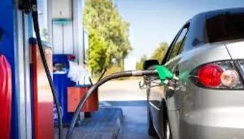 وزارة التموين تكثف الرقابة على البنزين بعد تداول شائعات عن وجود مشكلات بالمحطات