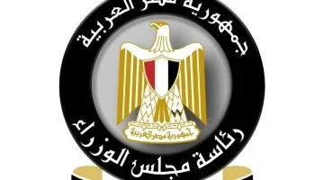 الحكومة تنفي منح قناة السويس لموانئ أبو ظبي وتوضح تفاصيل مشروع “كيزاد شرق بورسعيد”