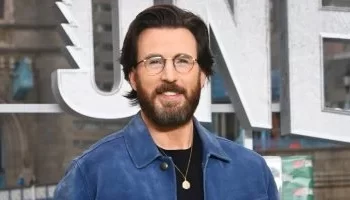 كريس إيفانز يكشف سبب غيابه عن عرض “Honey Don’t” في مهرجان كان