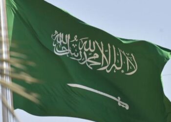 السعودية تكشف حقيقة رفع الحظر عن المشروبات الكحولية