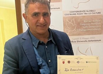 أثناء مشاركته بمؤتمر روما للتقارب العالمي لبناء جسور بين الثقافات.. عيسى اسكندر: مصر كانت ولا تزال أرضًا للأمن والسلام