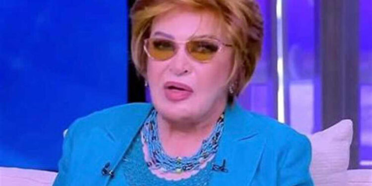 صفية العمري تكشف موقفاً طريفاً مع رشدي أباظة: «قفلت السكة في وشه مرتين»