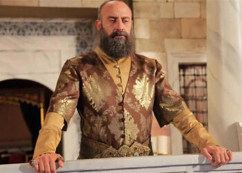 النجم التركي خالد أرغنتش