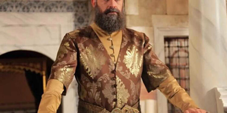 النجم التركي خالد أرغنتش