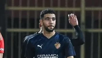 الأهلي يترقب 20% من صفقة انتقال أحمد قندوسي إلى لوجانو السويسري