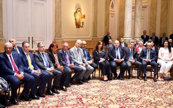 عبد العاطي: الخارجية خط الدفاع الأول عن المصالح الوطنية بالخارج