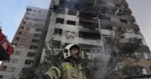 إيران