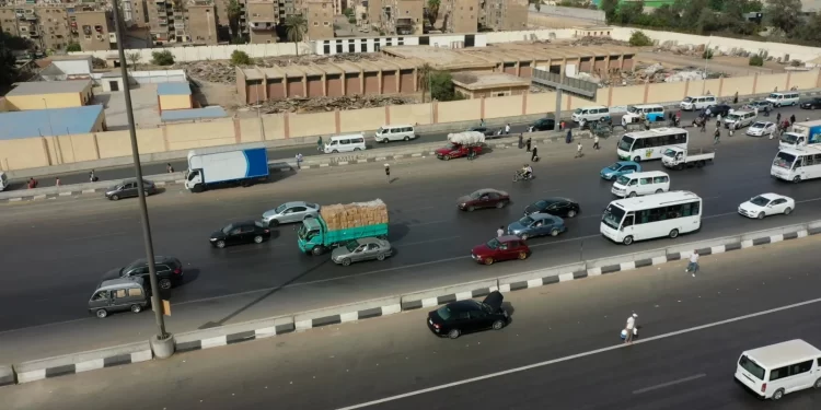 وزارة النقل تُناشد مستخدمي “الدائري” بالالتزام.. وتحذيرات من سلوكيات تهدد الأرواح وتضر البيئة