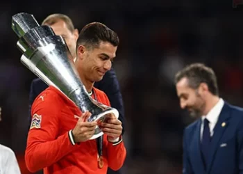 البرتغال تتوج بدوري الأمم الأوروبية بعد فوز مثير على إسبانيا.. ورونالدو يرفع الكأس بالدموع