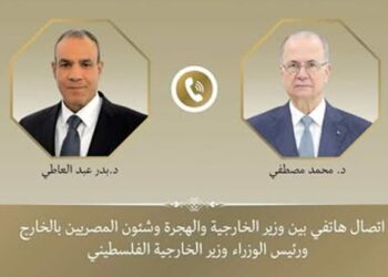 وزير الخارجية يبحث مع رئيس الوزراء الفلسطيني تطورات غزة وتداعيات التصعيد الإيراني الإسرائيلي