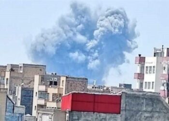 إسرائيل تدّعي تنفيذ أكثر من 40 غارة على مواقع حساسة داخل إيران